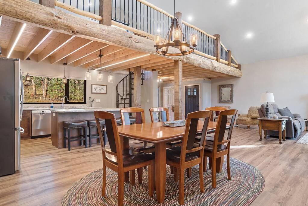 The Haven-Rustic Secluded Cabin คัสเตอร์ ภายนอก รูปภาพ