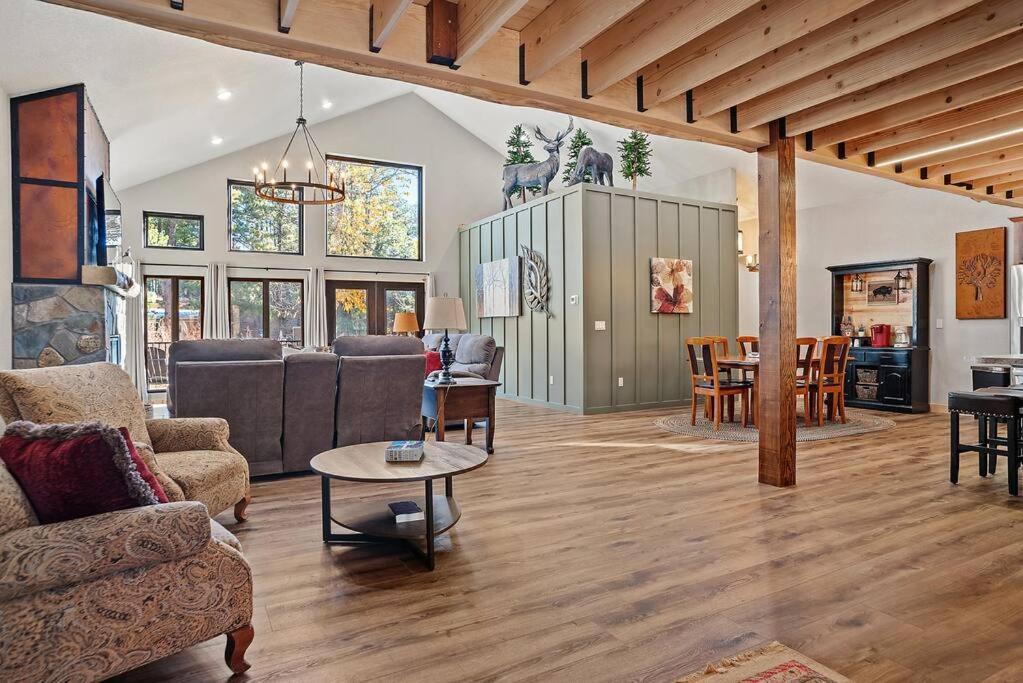 The Haven-Rustic Secluded Cabin คัสเตอร์ ภายนอก รูปภาพ